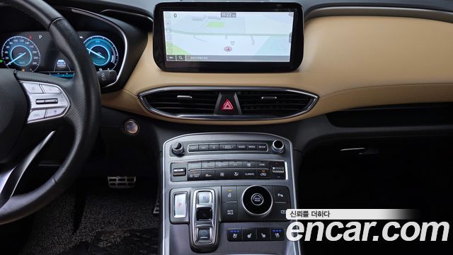 Hyundai Santafe 2022 — photo 18
