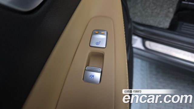 Hyundai Santafe 2022 — photo 19
