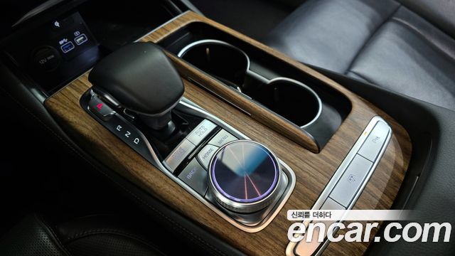 Kia K9 2022 — photo 9