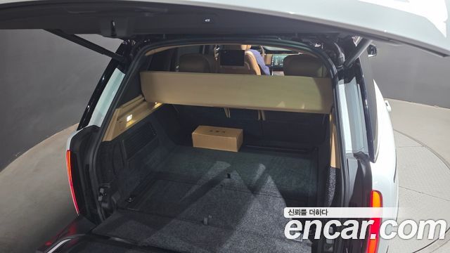 Land Rover Range Rover 2025 — photo 20