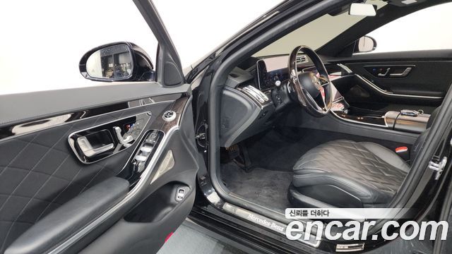 Mercedes-Benz S-Class 2022 — photo 10
