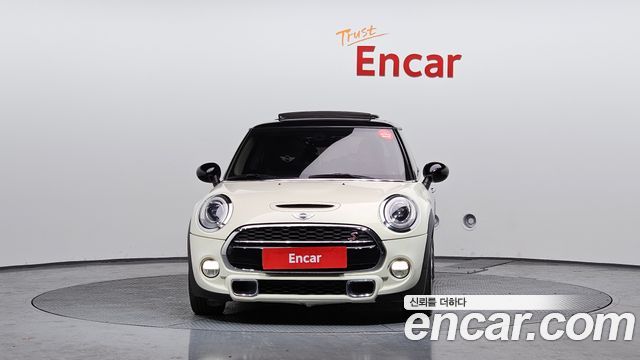 Mini Cooper 2015 — photo 3