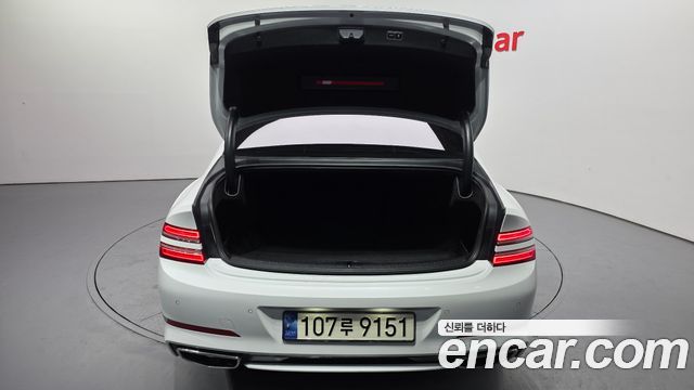 Genesis G80 2021 — photo 20