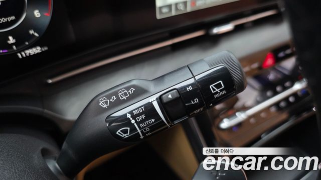 Kia Canival 2022 — photo 17