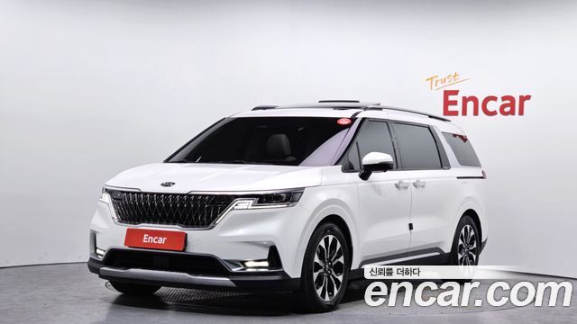 Kia Canival 2021 — photo 1