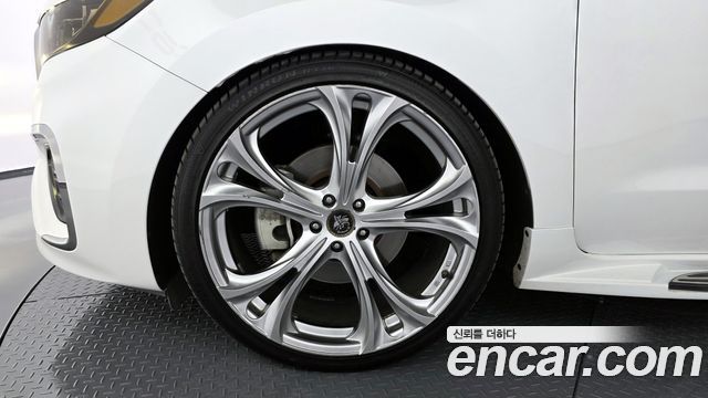 Kia Canival 2020 — photo 5