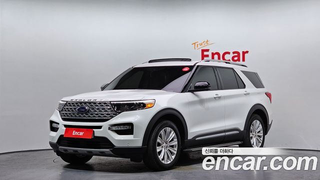 Ford Explorer 2020 — photo 1