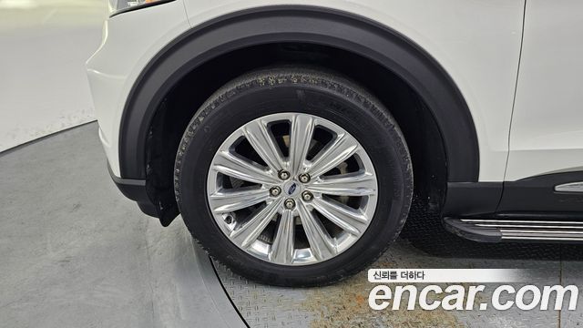 Ford Explorer 2020 — photo 5