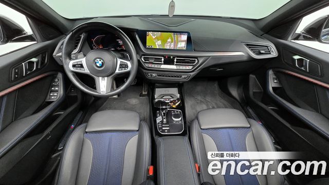 BMW 1-Series 2023 — photo 7