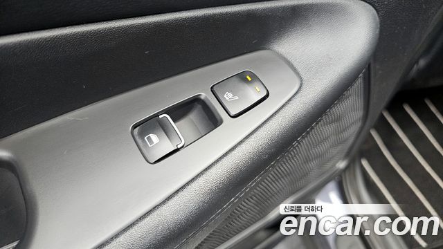 Hyundai Santafe 2021 — photo 17