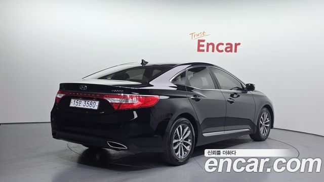 Hyundai Grandeur 2011 — photo 2