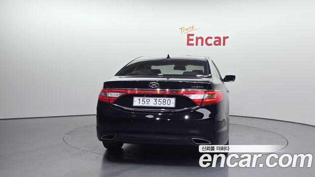 Hyundai Grandeur 2011 — photo 4