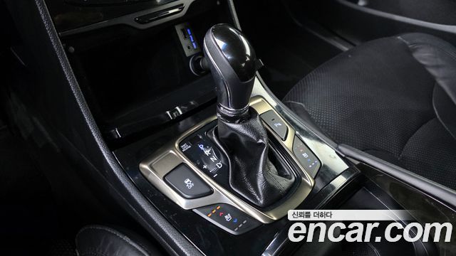 Hyundai Grandeur 2011 — photo 9