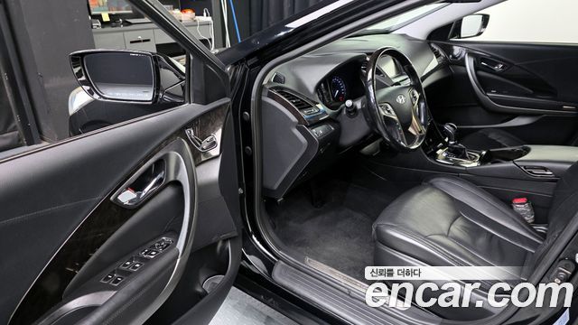 Hyundai Grandeur 2011 — photo 10