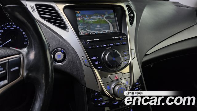 Hyundai Grandeur 2011 — photo 13