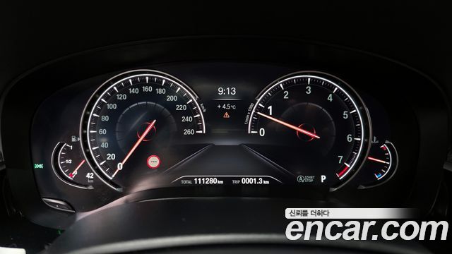 BMW 5-Series 2018 — photo 8