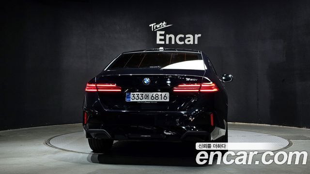 BMW 5-Series 2025 — photo 4