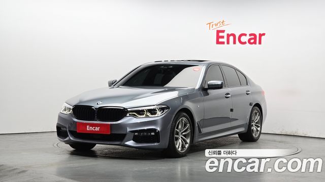 BMW 5-Series 2017 — photo 1