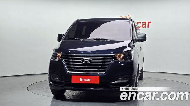 Hyundai Starex 2021 — photo 3