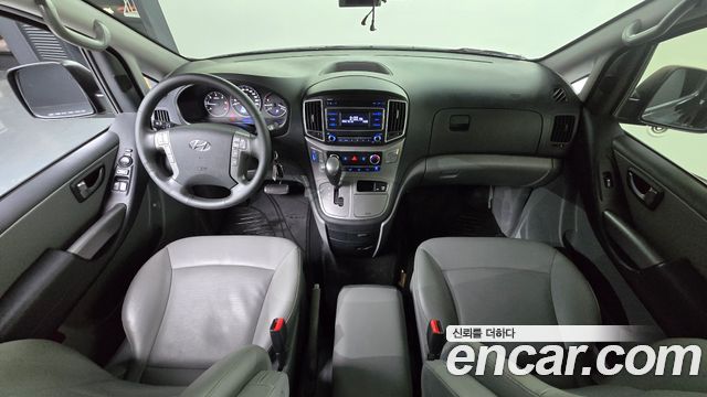 Hyundai Starex 2021 — photo 7