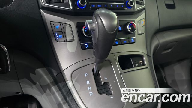 Hyundai Starex 2021 — photo 9