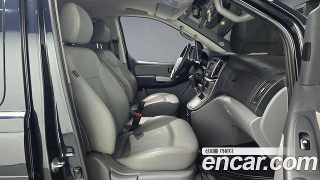 Hyundai Starex 2021 — photo 10