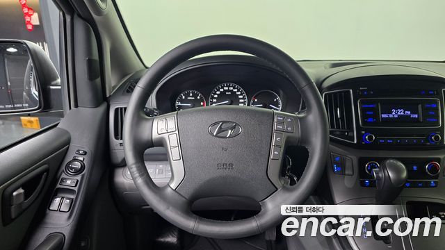 Hyundai Starex 2021 — photo 13