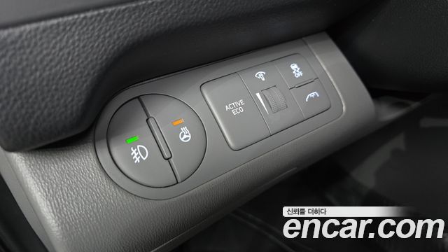 Hyundai Starex 2021 — photo 14