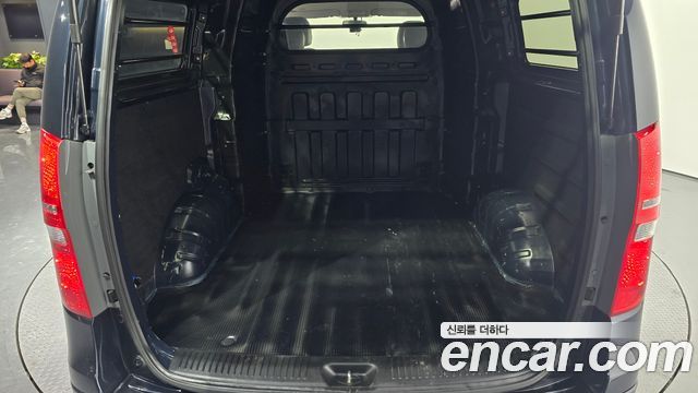 Hyundai Starex 2021 — photo 19