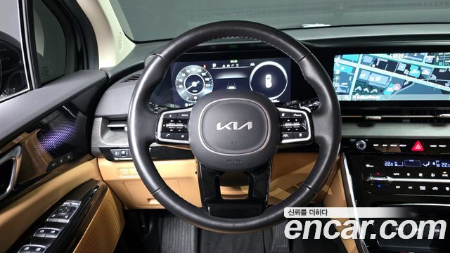 Kia Canival 2023 — photo 13