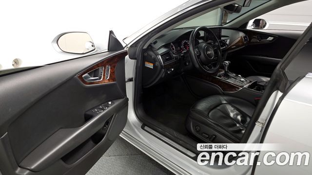 Audi A7 2014 — photo 10