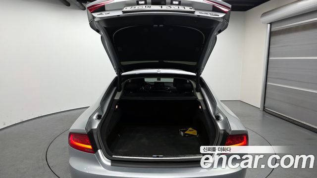 Audi A7 2014 — photo 20
