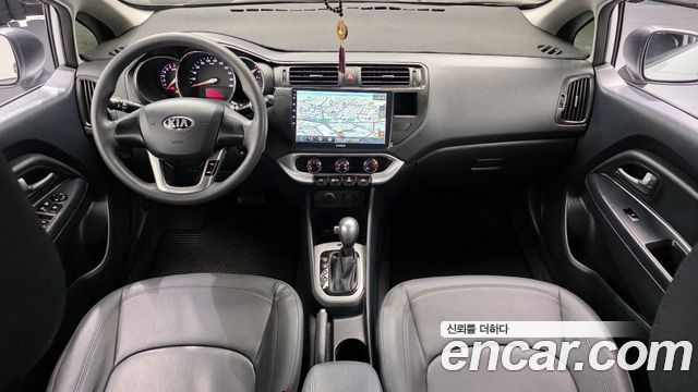 Kia pride 2014 — photo 7