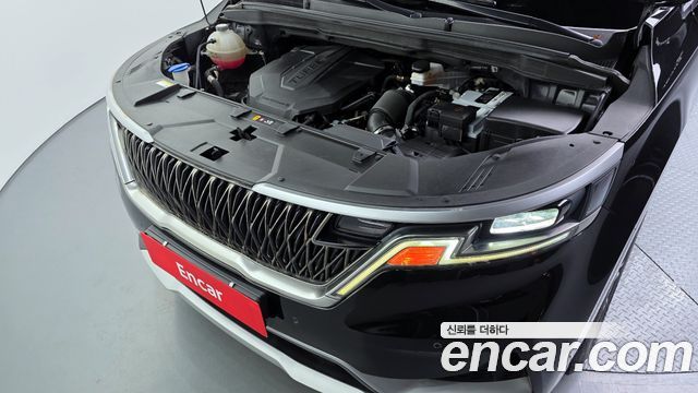 Kia Canival 2022 — photo 6