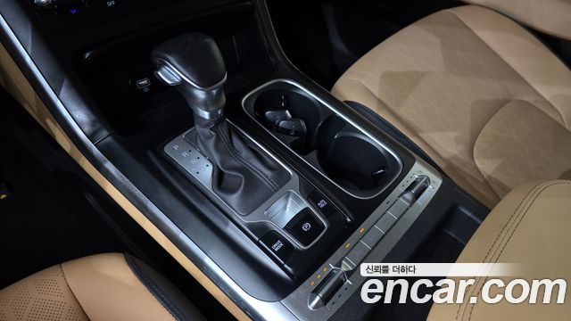 Kia Canival 2022 — photo 9