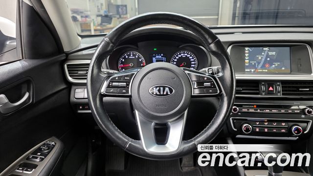 Kia K5 2019 — photo 13