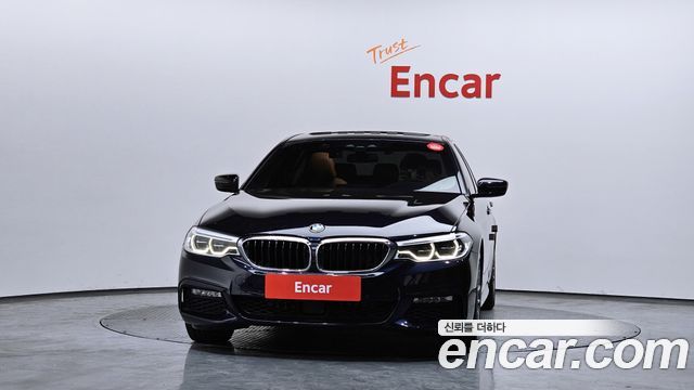 BMW 5-Series 2018 — photo 3
