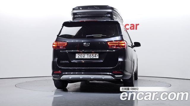 Kia Canival 2019 — photo 4
