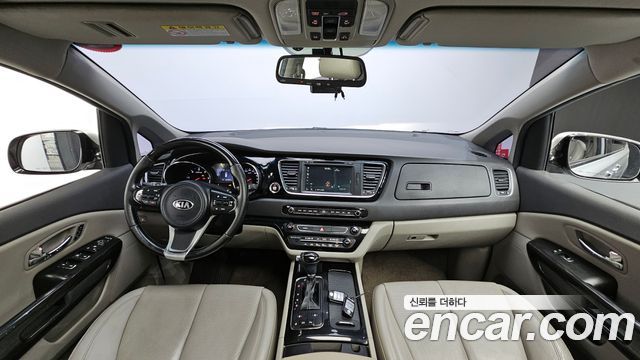 Kia Canival 2016 — photo 7