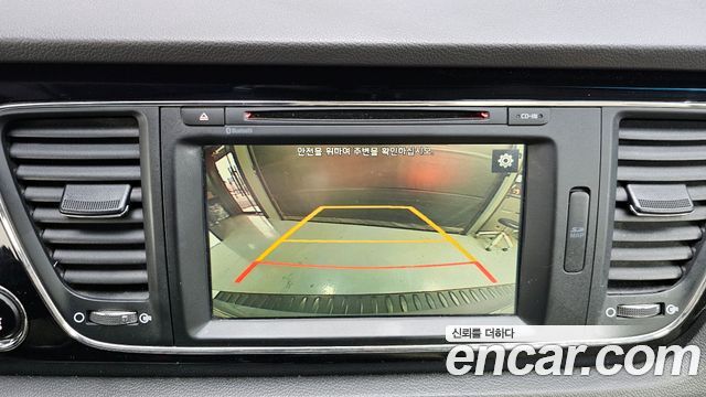 Kia Canival 2016 — photo 15