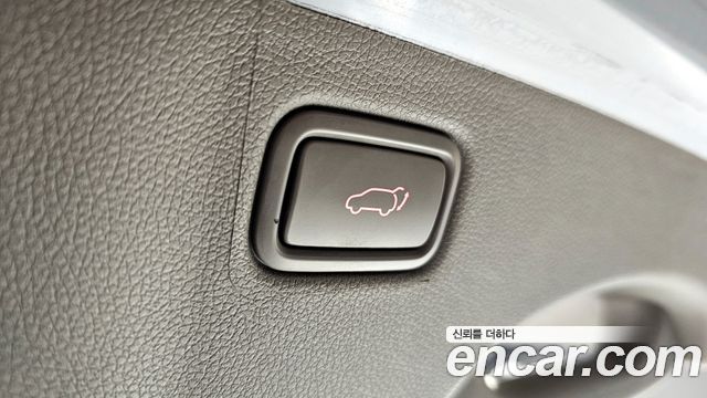 Kia Canival 2016 — photo 17