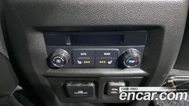 Chevrolet Korea Traverse 2020 — photo 19