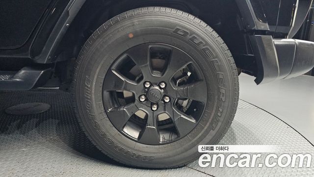 Jeep Wrangler 2021 — photo 5