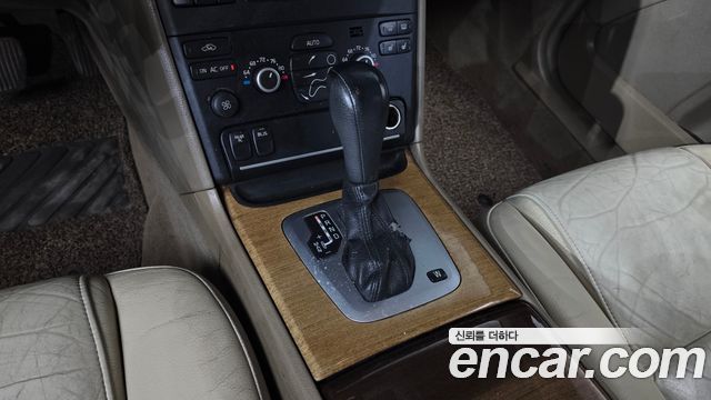 Volvo XC90 2008 — photo 9