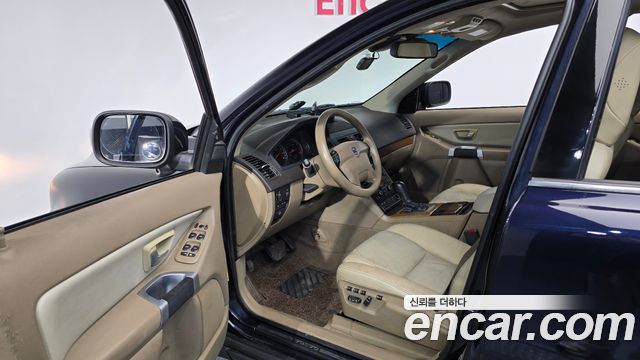 Volvo XC90 2008 — photo 10