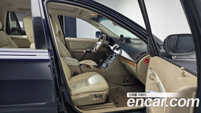 Volvo XC90 2008 — photo 11