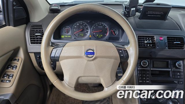 Volvo XC90 2008 — photo 13