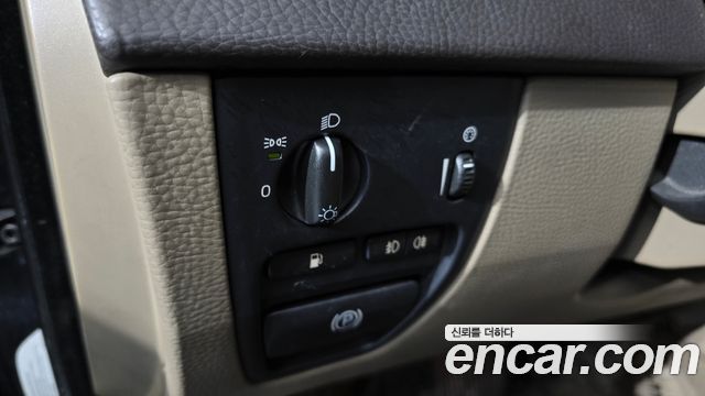 Volvo XC90 2008 — photo 17