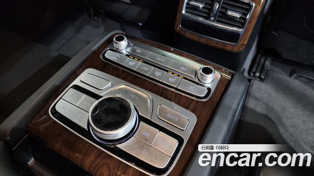 Kia K9 2019 — photo 19