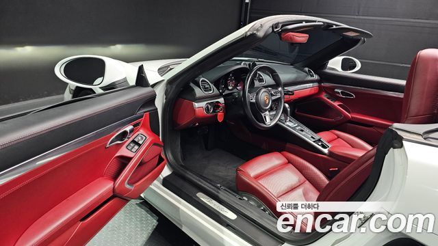 Porsche 718 2019 — photo 11